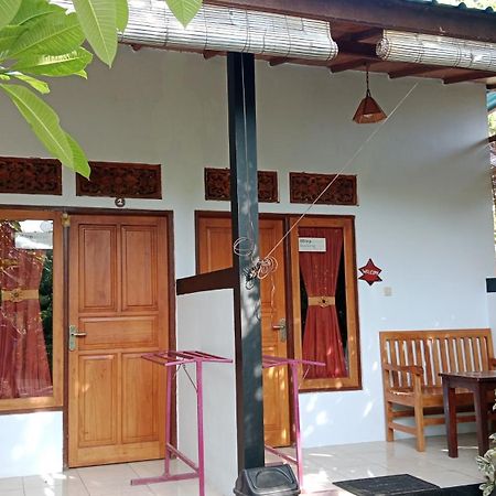 Van Santri Homestay Pemuteran エクステリア 写真