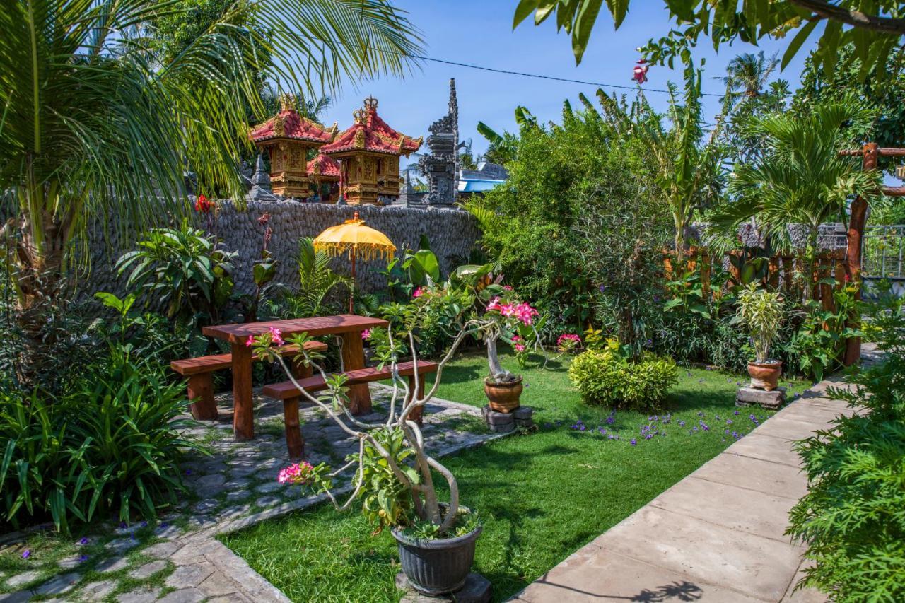 Van Santri Homestay Pemuteran エクステリア 写真