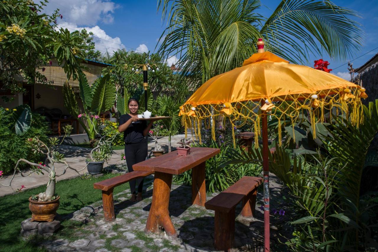 Van Santri Homestay Pemuteran エクステリア 写真