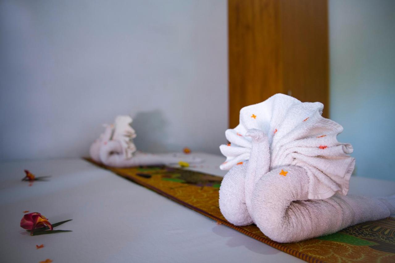 Van Santri Homestay Pemuteran エクステリア 写真